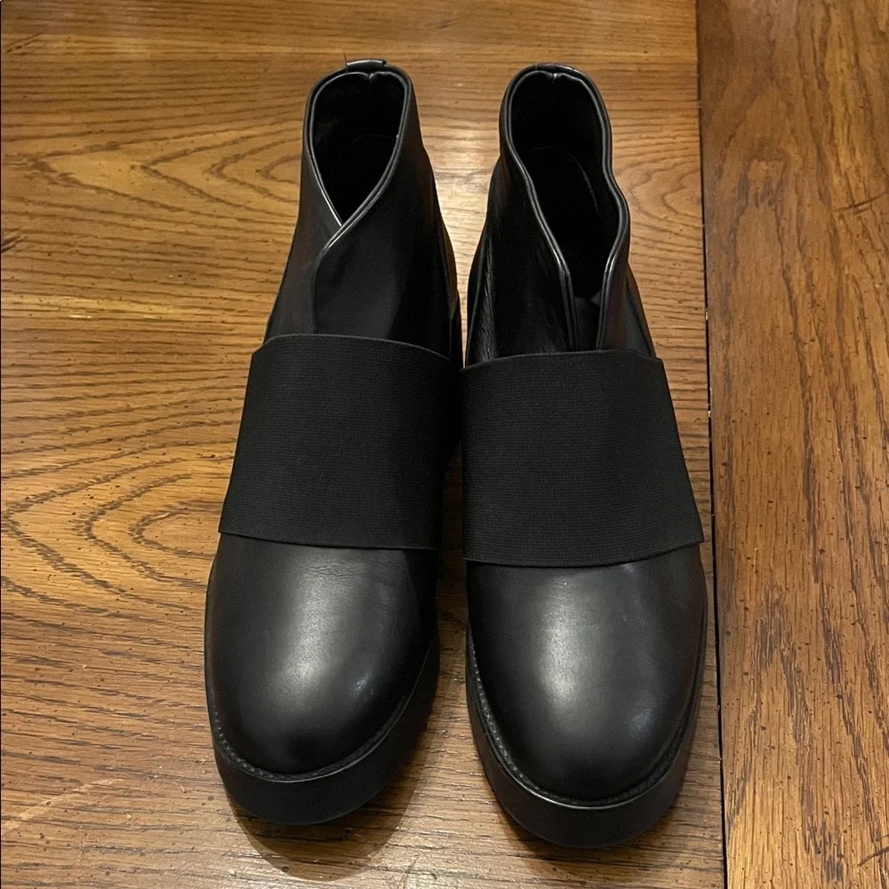 COS Black Leather Ankle Boots, size 38‎